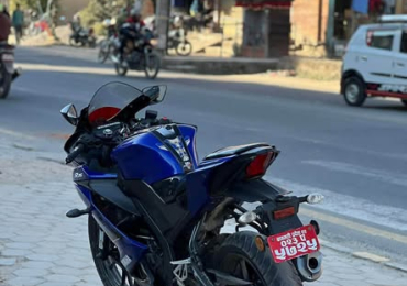 Yamaha r15v3 lot super fresh condition onsell